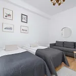 W Sercu Krakowa Z Dwoma Sypialniami By Rent Like Lägenhet Kraków