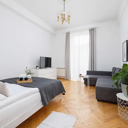 W Sercu Krakowa Z Dwoma Sypialniami By Rent Like *